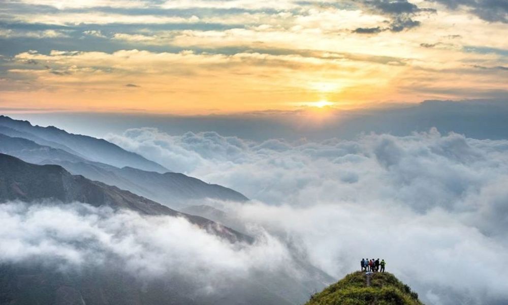 sapa-november-misty-season